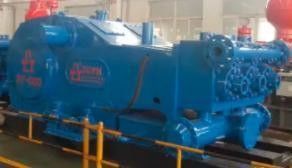 250-300 χιλιοστόμετρος βάθος τρύπας 150m Συνδυασμός αντλίας λάσπης και μηχανής τρύπανσης Chidong