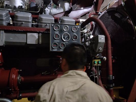 Πιστοποιημένος ISO9001 κινητήρας ντίζελ G12V190pzl για γεωτρήσεις σε πετρελαϊκό πεδίο σε 1300r/Min